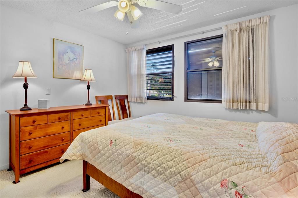 En Venta: $269,000 (2 camas, 2 baños, 1344 Pies cuadrados)