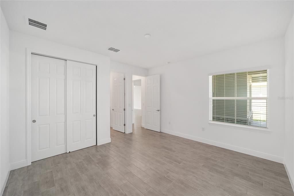 待售: $442,000 (2 贝兹, 2 浴室, 2493 平方英尺)