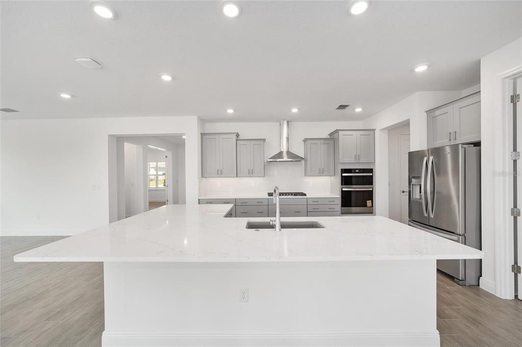 待售: $442,000 (2 贝兹, 2 浴室, 2493 平方英尺)