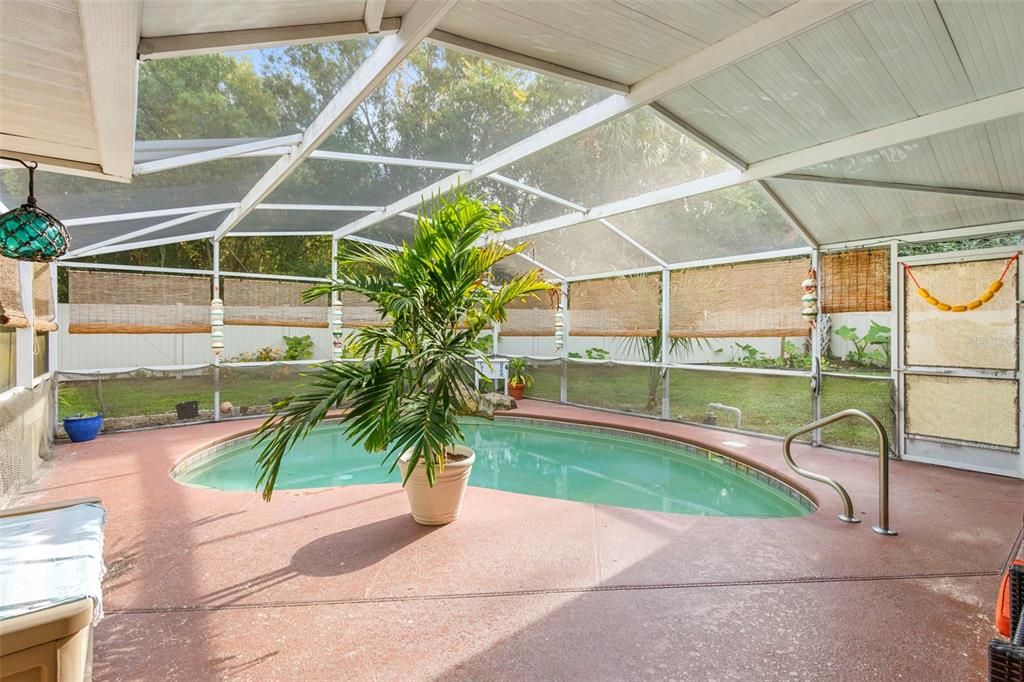 En Venta: $369,900 (3 camas, 2 baños, 1575 Pies cuadrados)