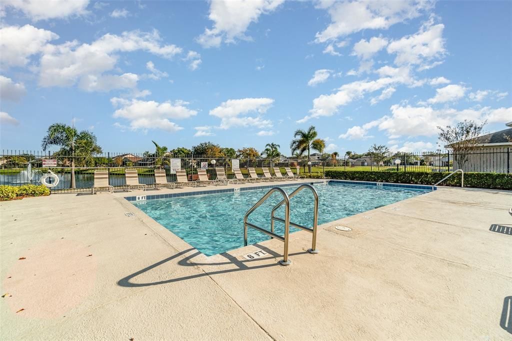 For Sale: $410,000 (4 beds, 2 baths, 1959 Square Feet)