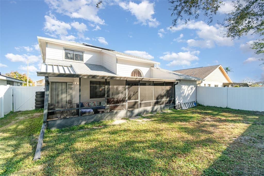 For Sale: $410,000 (4 beds, 2 baths, 1959 Square Feet)