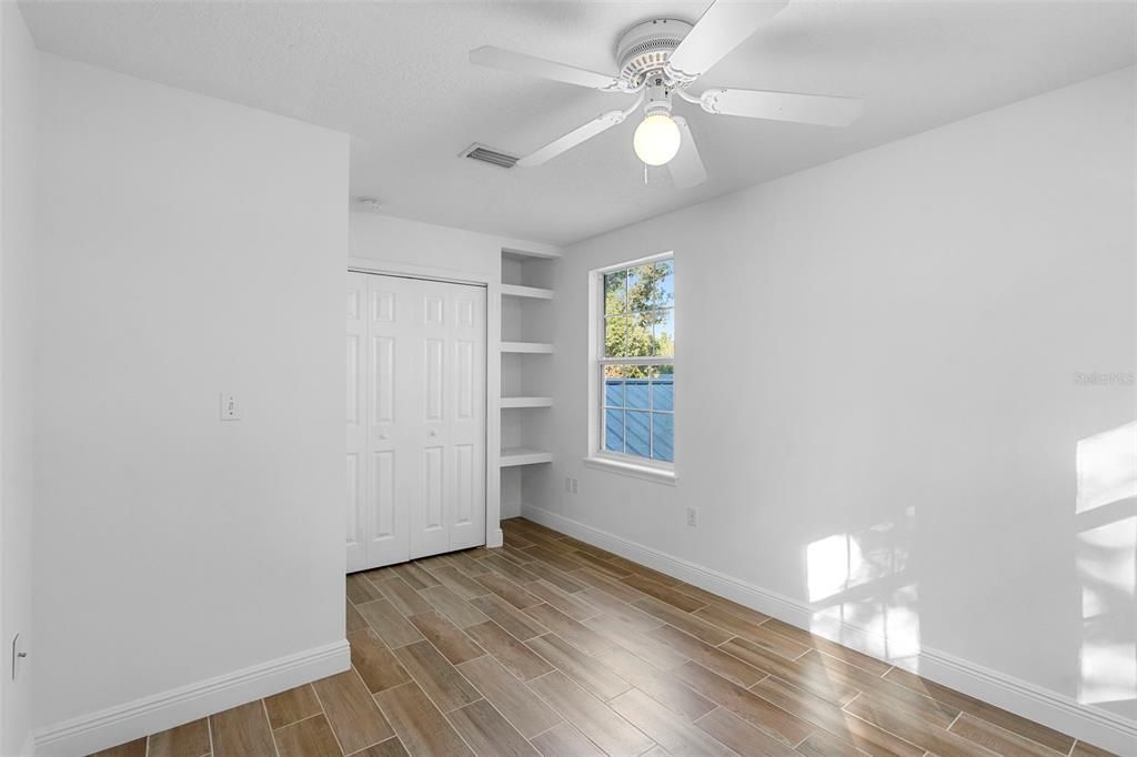 待售: $850,000 (5 贝兹, 3 浴室, 2982 平方英尺)