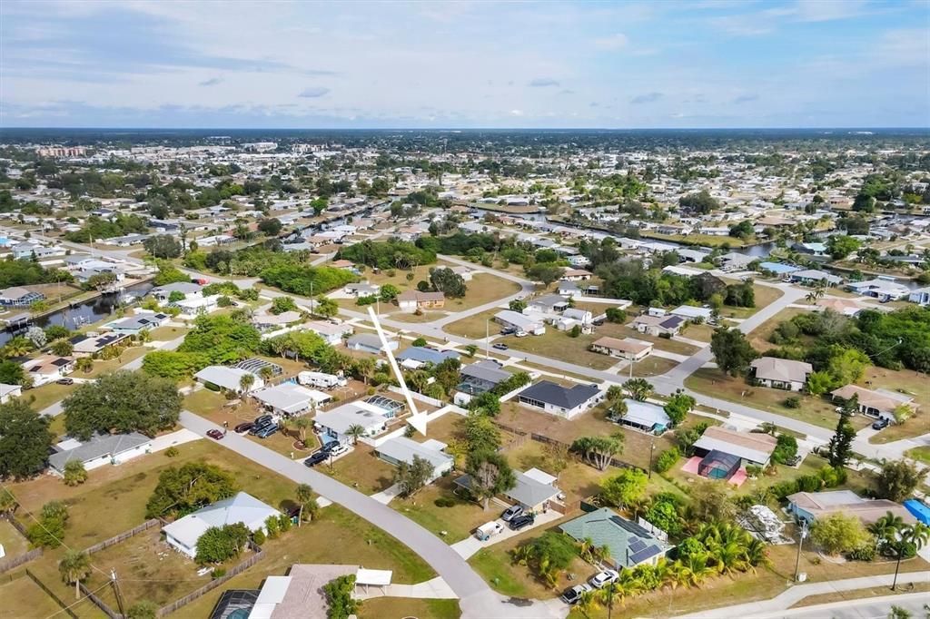 На продажу: $179,000 (3 спален, 1 ванн, 1144 Квадратных фут)