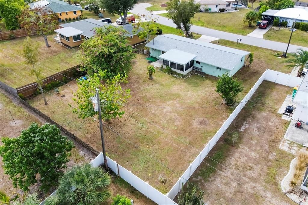 На продажу: $179,000 (3 спален, 1 ванн, 1144 Квадратных фут)