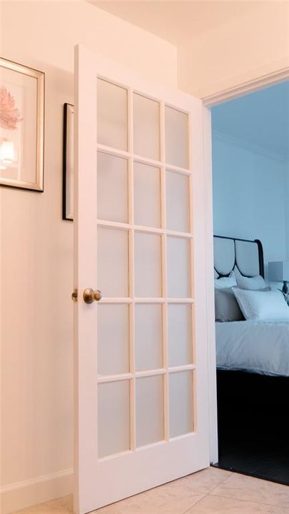 出租: $6,000 (2 贝兹, 2 浴室, 1726 平方英尺)