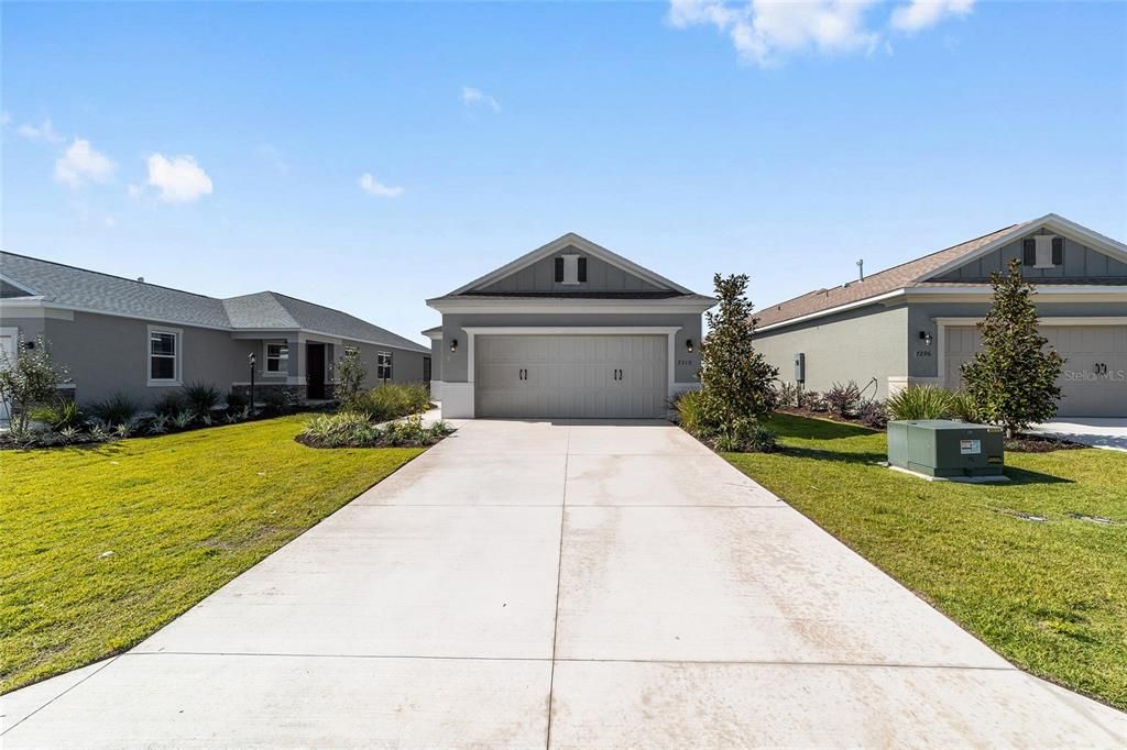 Под контрактом: $286,000 (2 спален, 2 ванн, 1467 Квадратных фут)