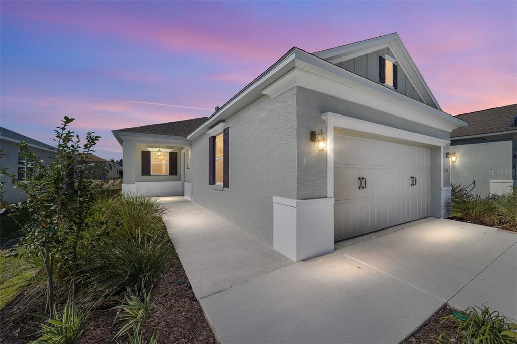 Под контрактом: $286,000 (2 спален, 2 ванн, 1467 Квадратных фут)