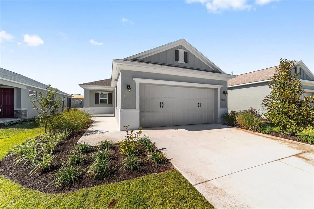 Под контрактом: $286,000 (2 спален, 2 ванн, 1467 Квадратных фут)