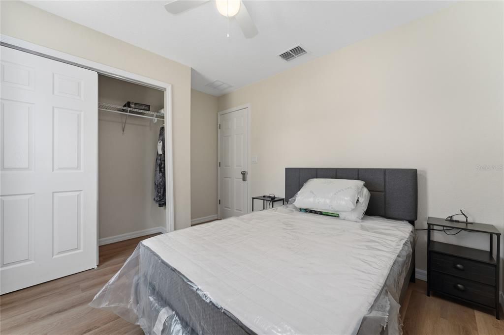 В аренду: $1,950 (3 спален, 2 ванн, 1380 Квадратных фут)