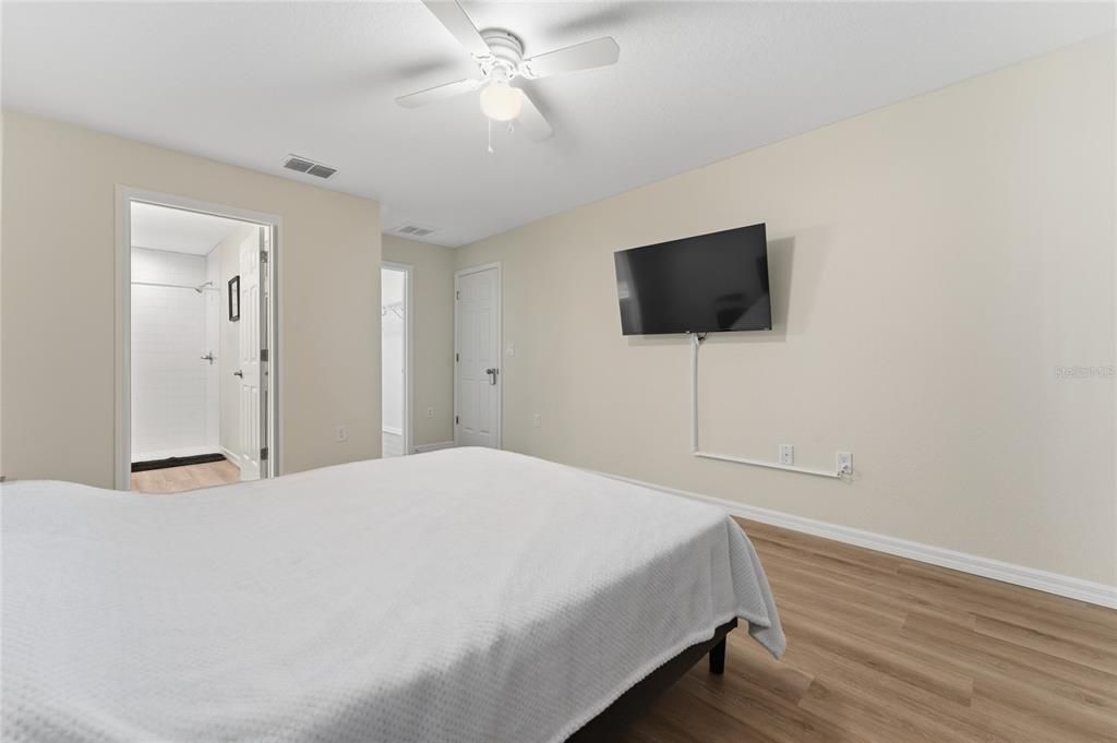 В аренду: $1,950 (3 спален, 2 ванн, 1380 Квадратных фут)