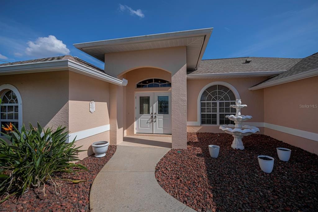 待售: $465,000 (3 贝兹, 2 浴室, 2242 平方英尺)