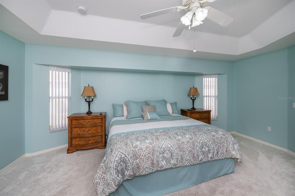 待售: $465,000 (3 贝兹, 2 浴室, 2242 平方英尺)