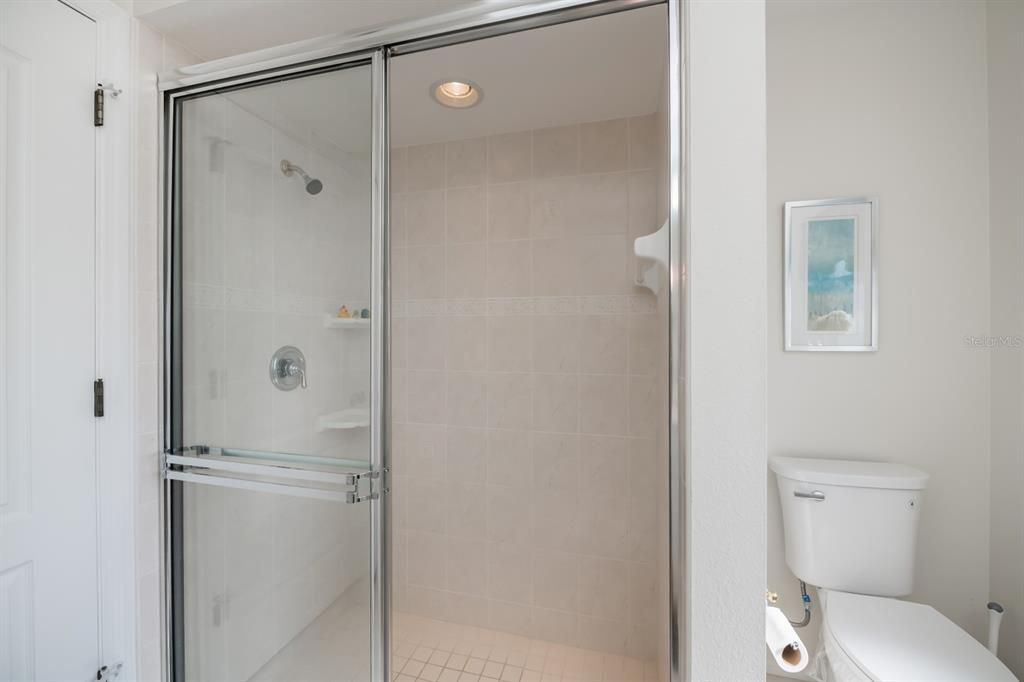 待售: $465,000 (3 贝兹, 2 浴室, 2242 平方英尺)