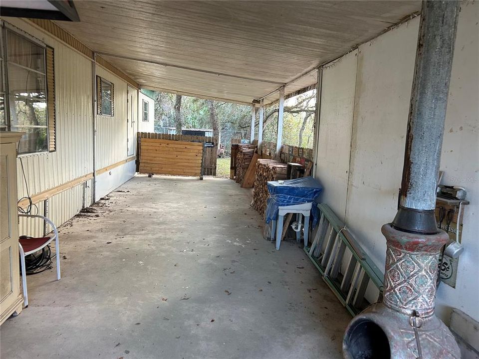 На продажу: $80,000 (2 спален, 1 ванн, 828 Квадратных фут)