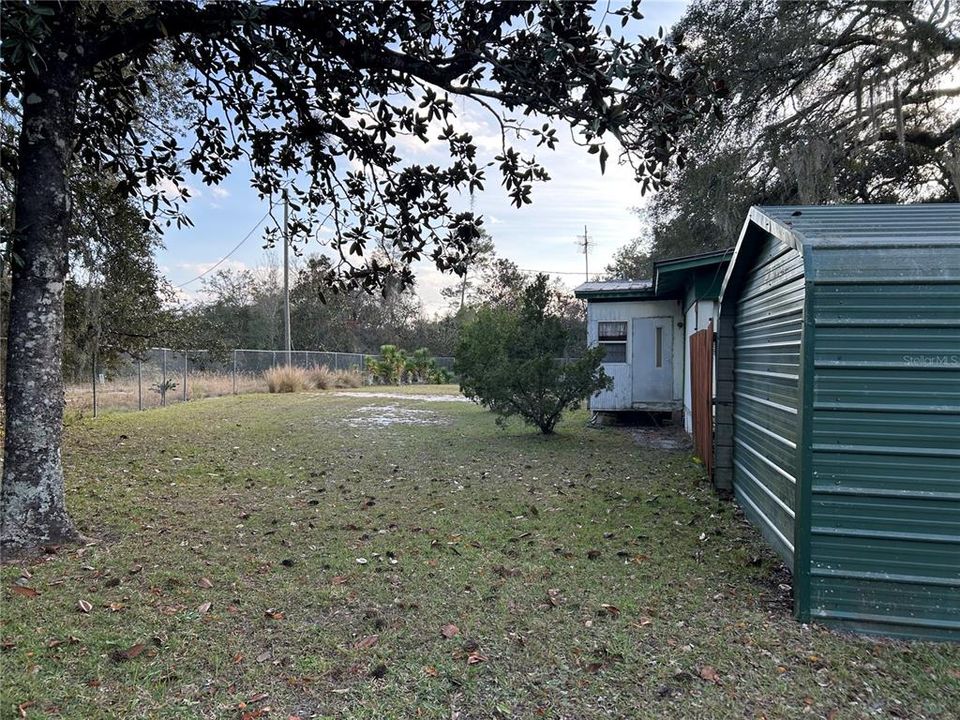 На продажу: $80,000 (2 спален, 1 ванн, 828 Квадратных фут)