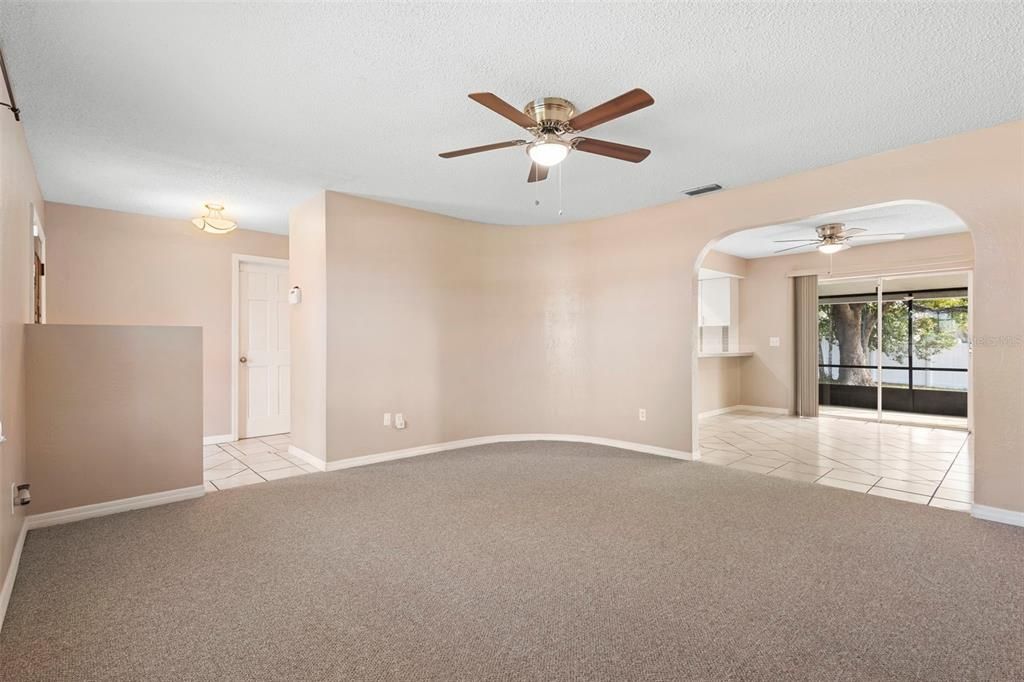 En Venta: $265,000 (2 camas, 2 baños, 1428 Pies cuadrados)