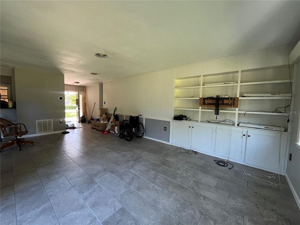 На продажу: $250,000 (3 спален, 2 ванн, 1465 Квадратных фут)