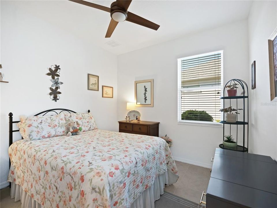 For Sale: $216,612 (2 beds, 2 baths, 1226 Square Feet)