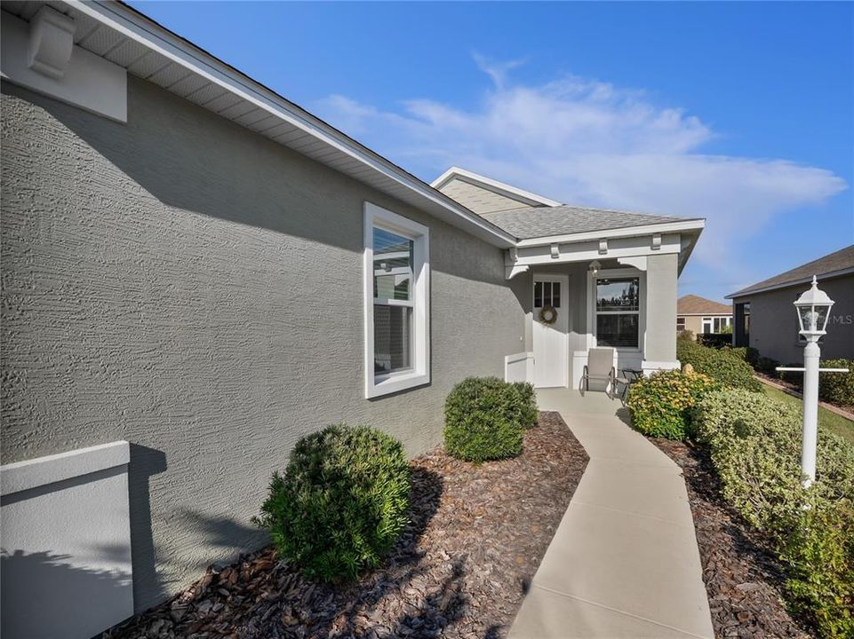 For Sale: $216,612 (2 beds, 2 baths, 1226 Square Feet)