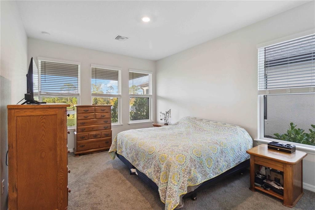 For Sale: $695,000 (4 beds, 3 baths, 2624 Square Feet)