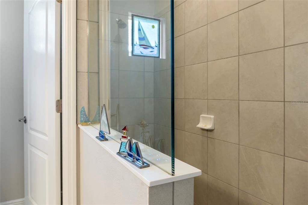 En Venta: $459,999 (3 camas, 2 baños, 1814 Pies cuadrados)