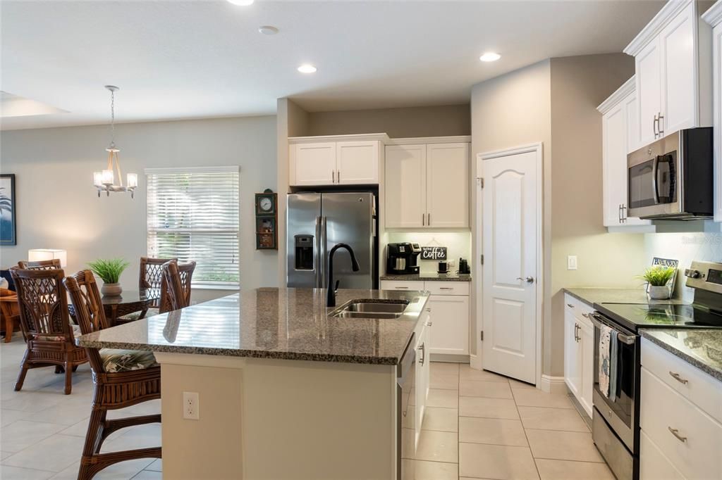 En Venta: $459,999 (3 camas, 2 baños, 1814 Pies cuadrados)