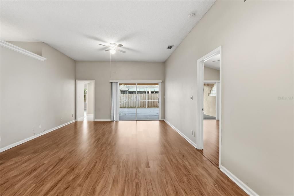 На продажу: $499,000 (4 спален, 3 ванн, 1797 Квадратных фут)