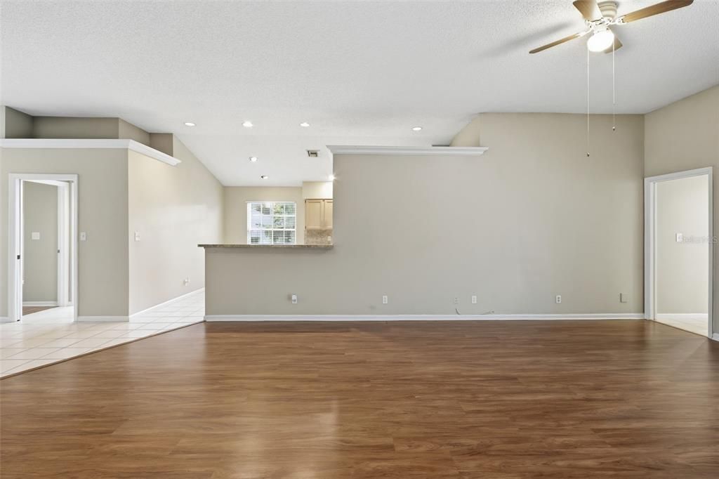 На продажу: $499,000 (4 спален, 3 ванн, 1797 Квадратных фут)