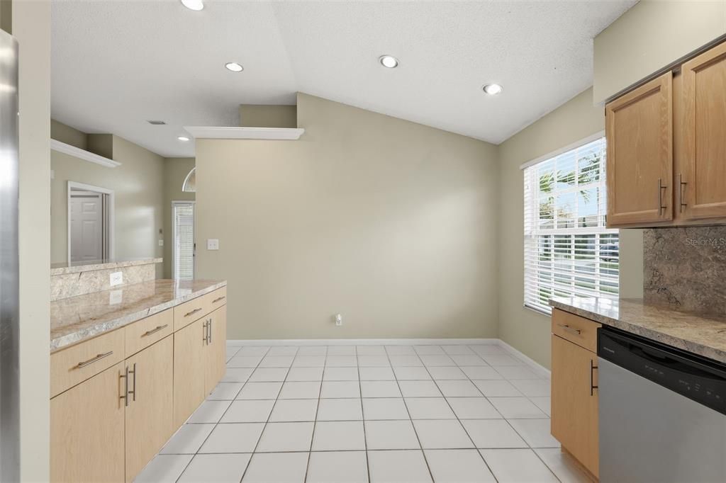 На продажу: $499,000 (4 спален, 3 ванн, 1797 Квадратных фут)