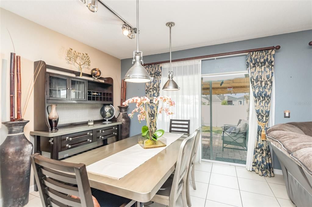 For Sale: $420,000 (4 beds, 2 baths, 1820 Square Feet)