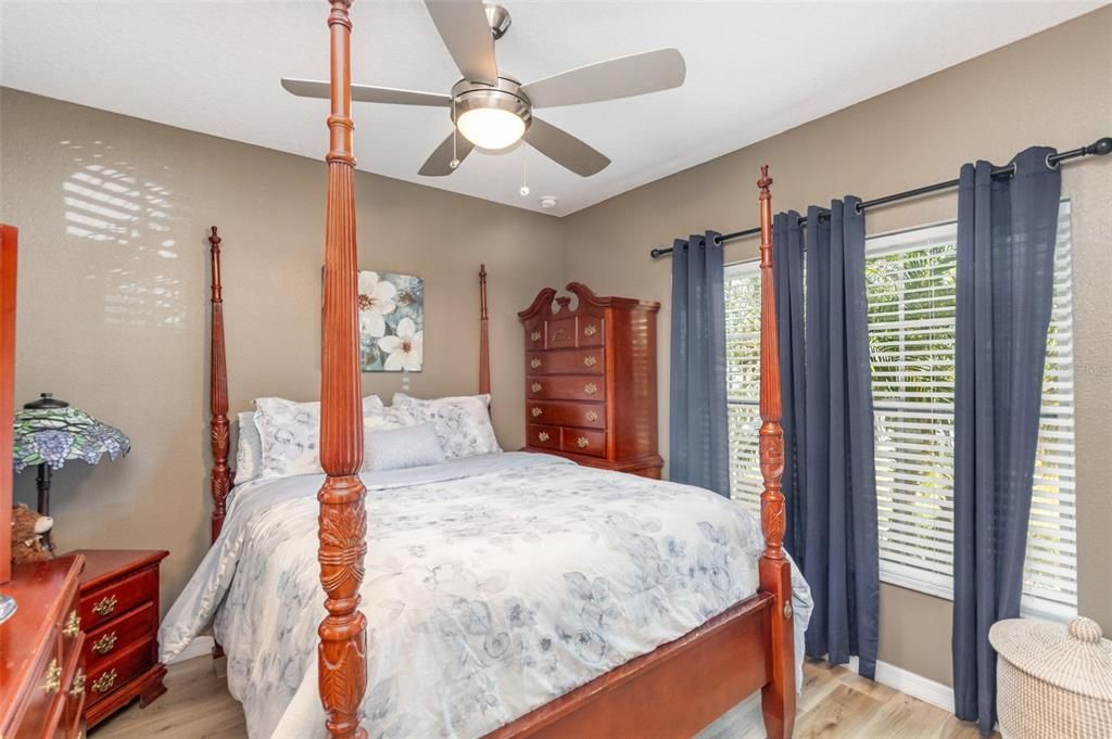 For Sale: $420,000 (4 beds, 2 baths, 1820 Square Feet)