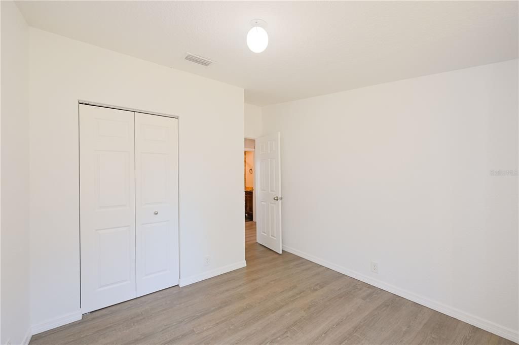 For Rent: $3,300 (3 beds, 2 baths, 960 Square Feet)