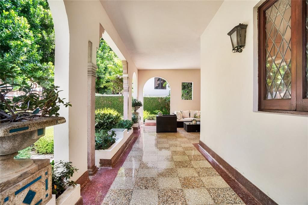 待售: $5,150,000 (5 贝兹, 3 浴室, 4006 平方英尺)