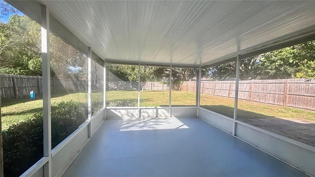 For Rent: $2,100 (3 beds, 2 baths, 1184 Square Feet)