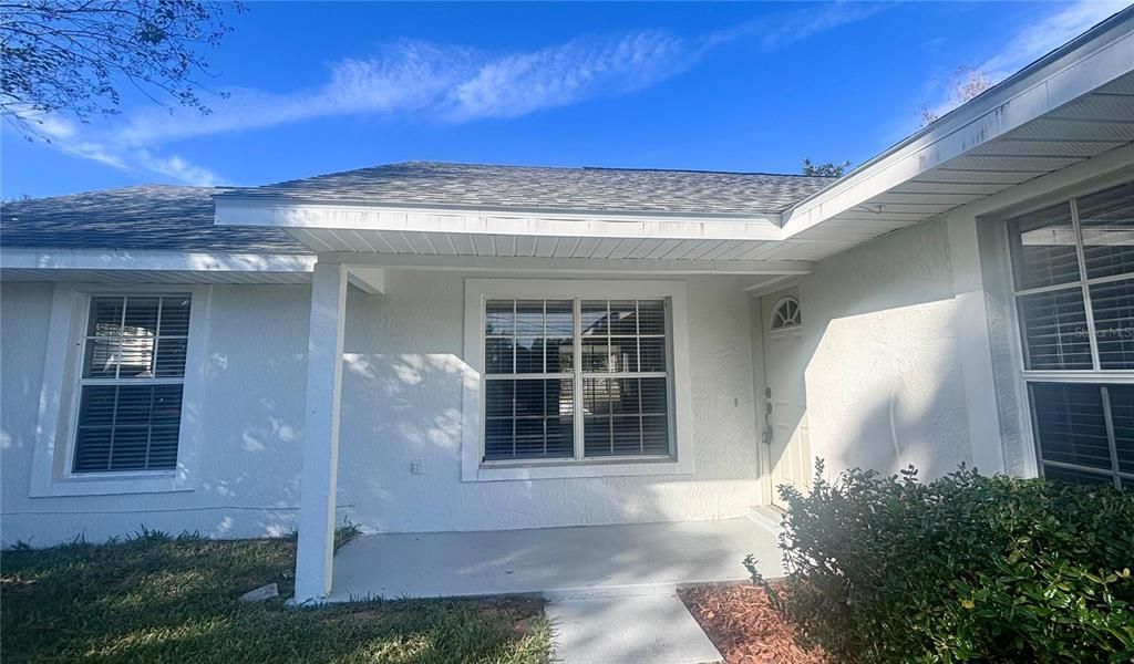 For Rent: $2,100 (3 beds, 2 baths, 1184 Square Feet)