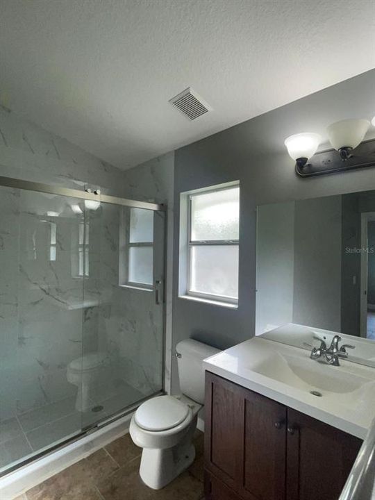 For Rent: $2,100 (3 beds, 2 baths, 1184 Square Feet)