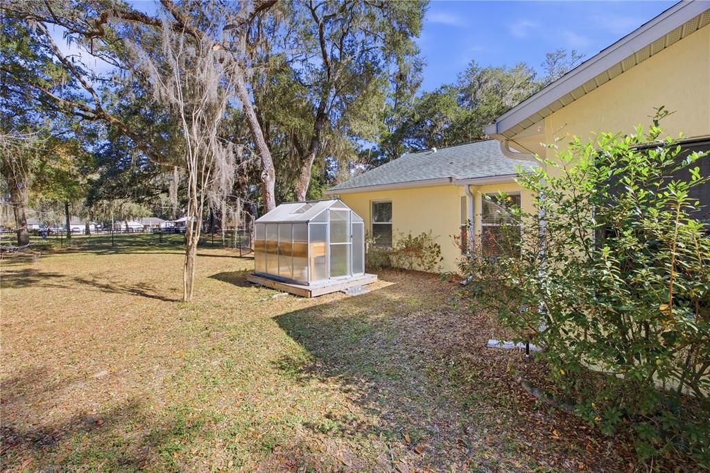 На продажу: $310,000 (3 спален, 2 ванн, 1710 Квадратных фут)