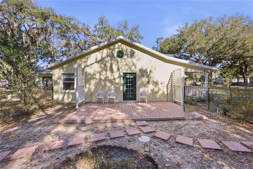 На продажу: $310,000 (3 спален, 2 ванн, 1710 Квадратных фут)