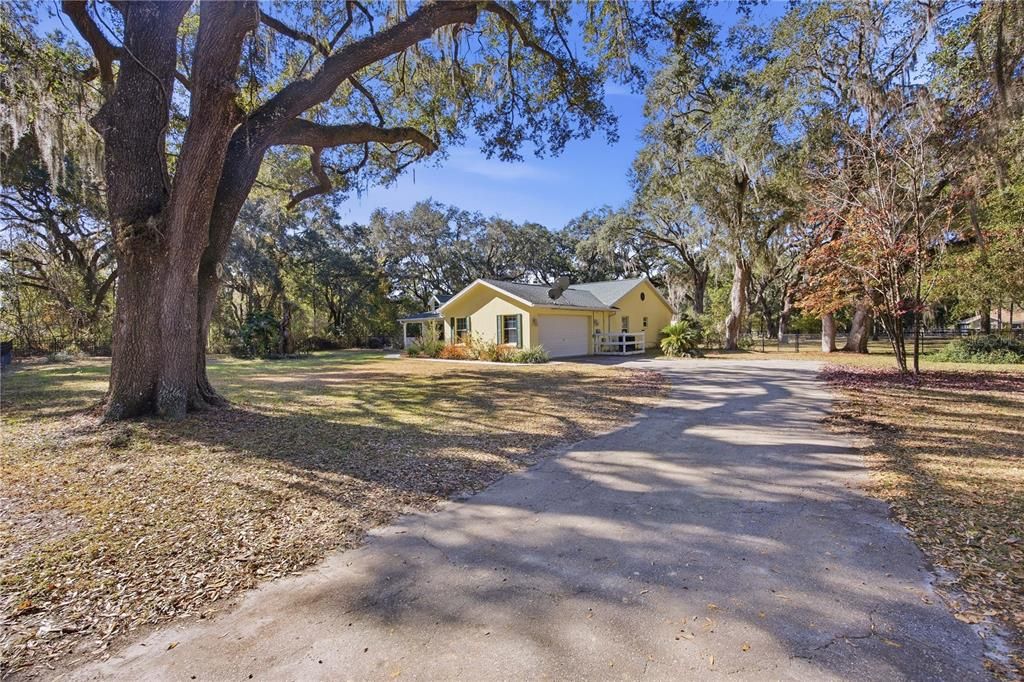 На продажу: $310,000 (3 спален, 2 ванн, 1710 Квадратных фут)