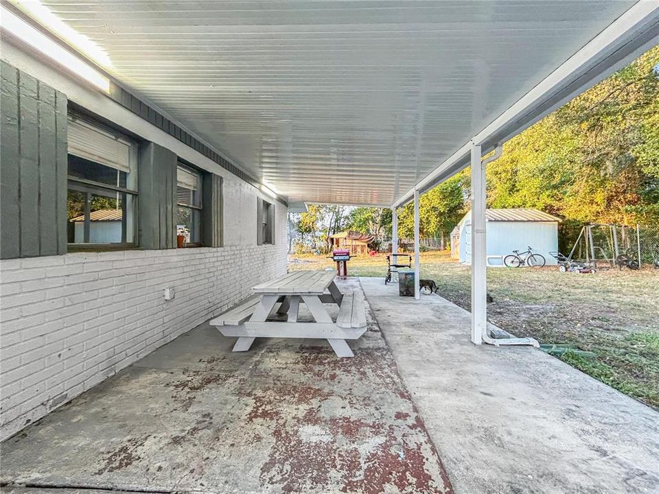 待售: $273,000 (3 贝兹, 2 浴室, 1341 平方英尺)