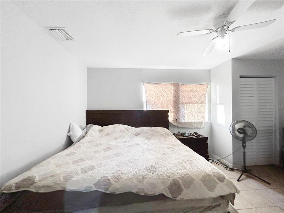 待售: $273,000 (3 贝兹, 2 浴室, 1341 平方英尺)