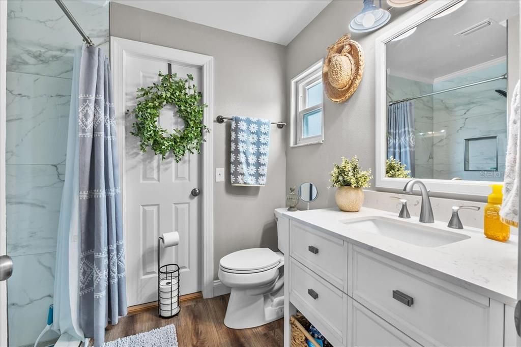 For Sale: $310,000 (3 beds, 2 baths, 1328 Square Feet)