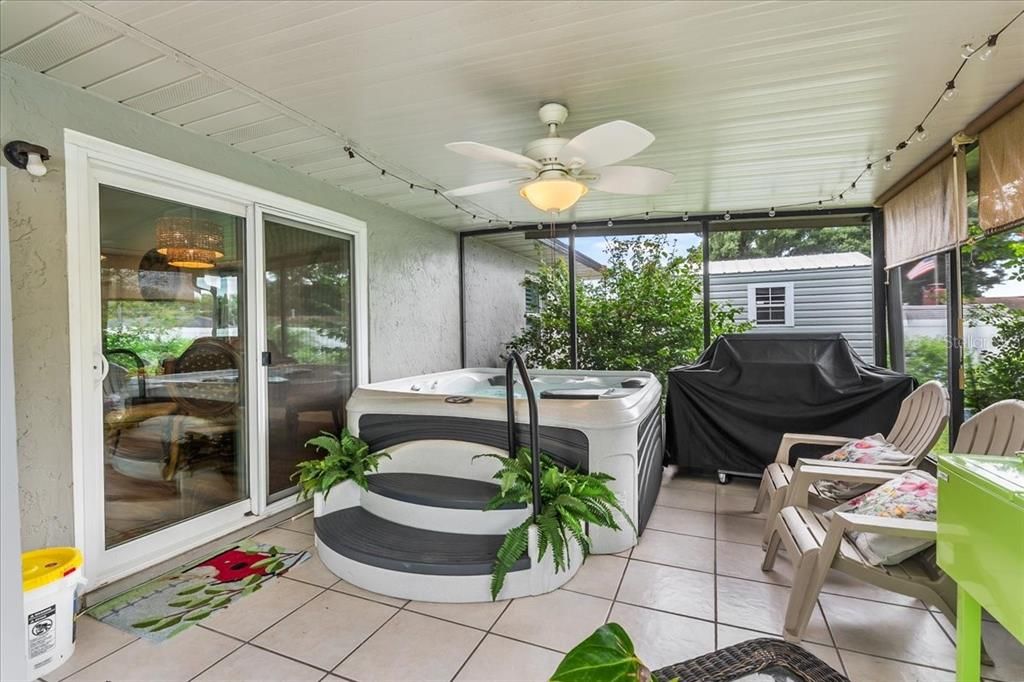 For Sale: $310,000 (3 beds, 2 baths, 1328 Square Feet)