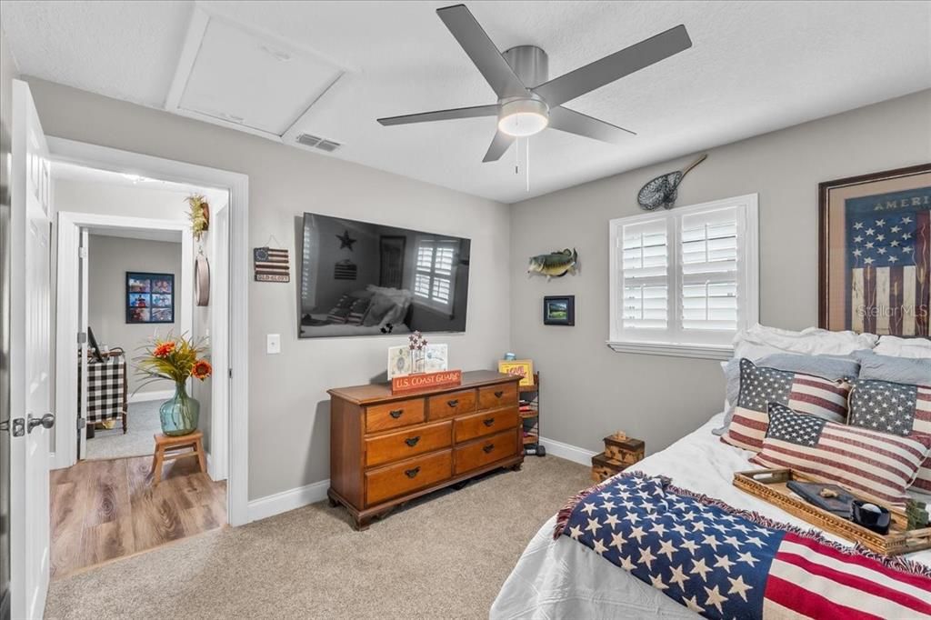 For Sale: $310,000 (3 beds, 2 baths, 1328 Square Feet)