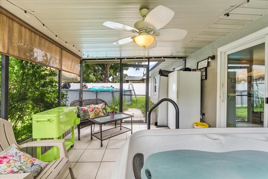 For Sale: $310,000 (3 beds, 2 baths, 1328 Square Feet)