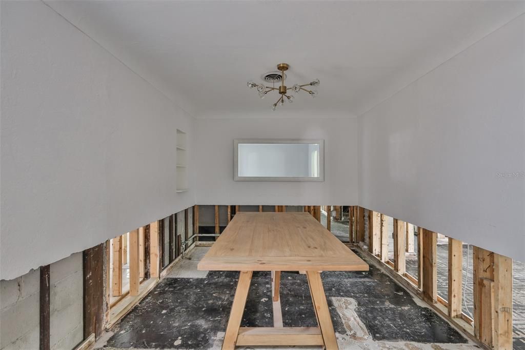 For Sale: $700,000 (3 beds, 2 baths, 2125 Square Feet)