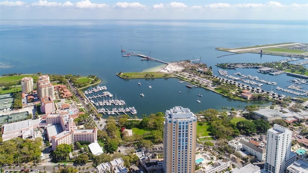 For Sale: $700,000 (3 beds, 2 baths, 2125 Square Feet)