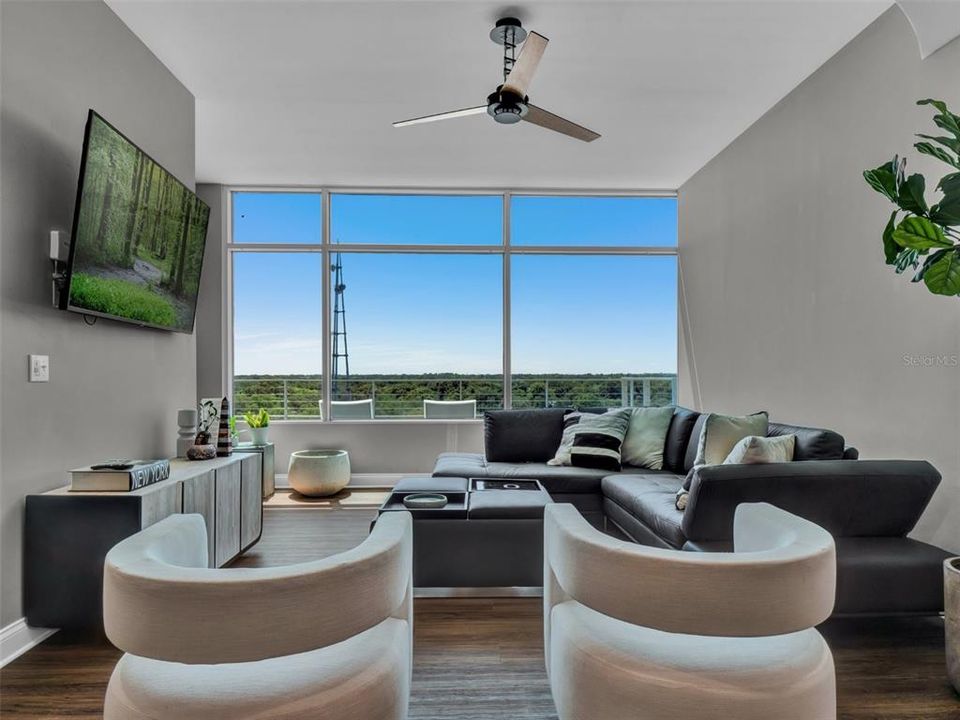 В аренду: $6,000 (2 спален, 2 ванн, 1644 Квадратных фут)