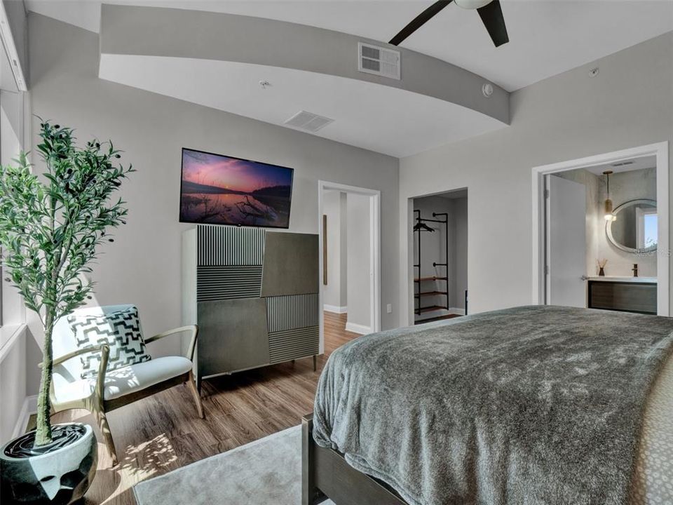 В аренду: $6,000 (2 спален, 2 ванн, 1644 Квадратных фут)